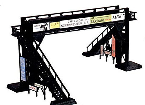 Bachmann Trains - PLASTICVILLE U.S.A. BUILDINGS – CLASSIC KITS - PEDESTRIAN BRIDGE - HO Scale Medium