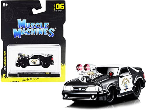 Maisto 1:64 Muscle Machines 1993 Ford Mustang SVT Cobra Highway Patrol, Assorted Color