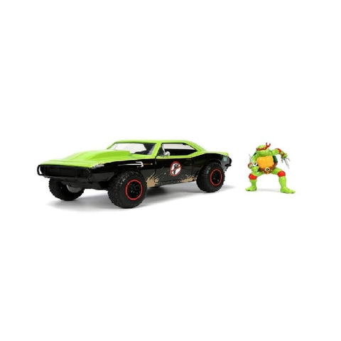 Teenage Mutant Ninja Turtles 1:24 1967 Chevy Camaro Die-cast Car & 2.75" Raphael Figure, Toys for Kids and Adults