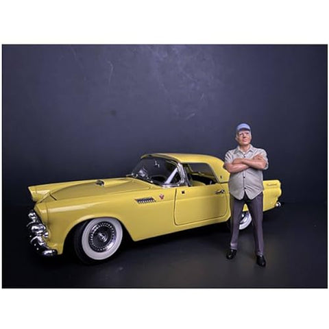 American Diorama Weekend Car Show Figurine II for 1/24 Scale Models