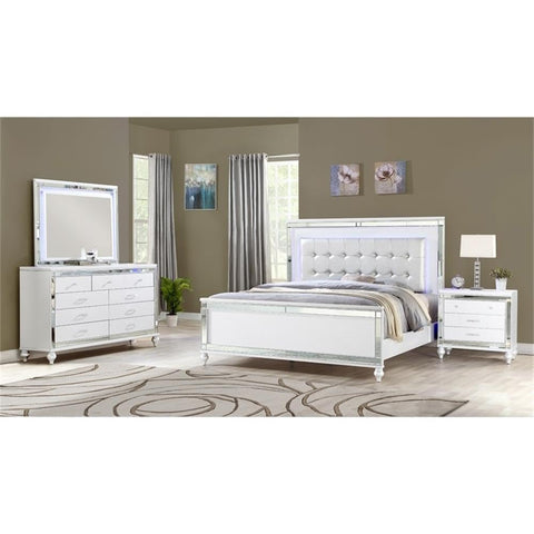 Matrix Furniture Group Sterling Full 4 PC LED Bedroom Set Made with Wood in White Color