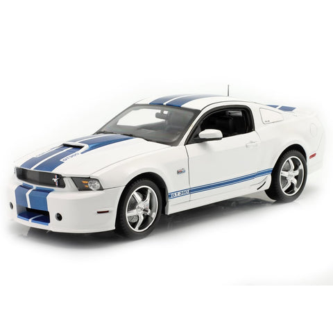 Shelby Collectibles - Scale 1:18 2011 Shelby Mustang GT350
