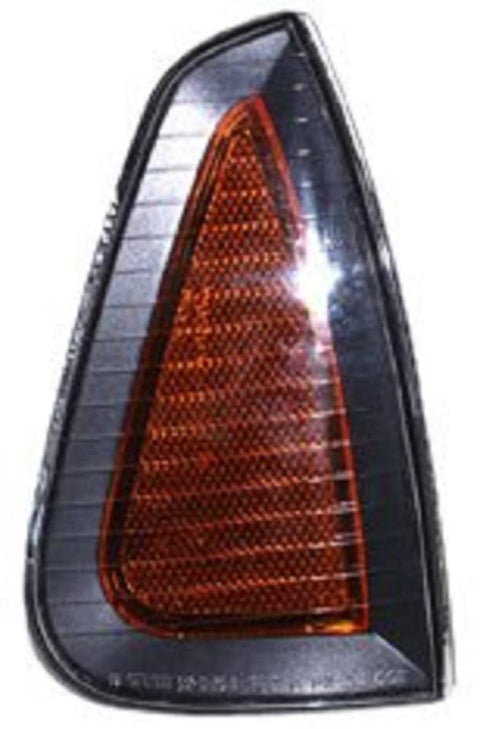 TYC Right Side Marker Light Compatible with 2006-2010 Dodge Charger