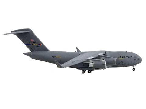 GeminiJets GMUSA137 U.S. Air Force Boeing C-17 Globemaster III Charlotte ANG; Scale 1:400