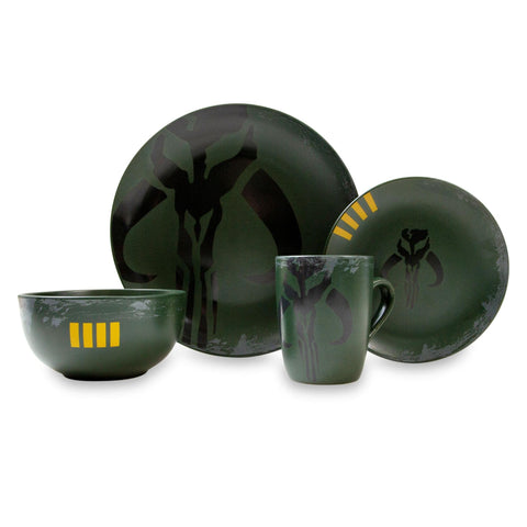 Star Wars Boba Fett Mandalorian Dinnerware Dining Set | Official Star Wars Collectible Stoneware Display | Includes Plates, Bowl, And Mug | 4-Piece Set
