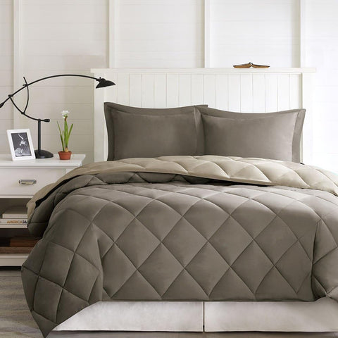 Oakestry Essentials Larksppur Reversible Down Alternative Comforter Set Super Soft 3M Stain Fluffy, Full/Queen, Brown/Sand