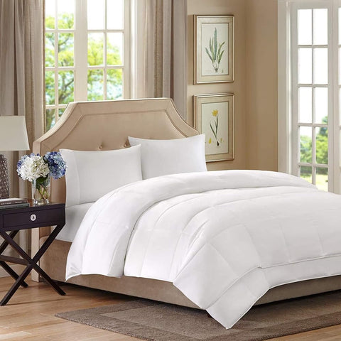 Oakestry 100% Polyester Benton 2-Layer Down Alternative Comforter Solid Pattern Luxury All Season Hotel Style Warmth Ultra-Soft, King, White