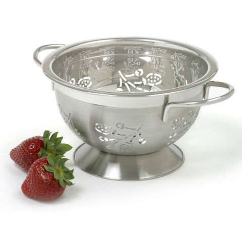 Norpro Stainless Steel 1.5 Quart Berry Colander,Silver, 6.25 inches/16Cm