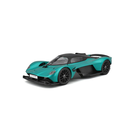 Maisto 1:18 Scale Special Edition 2022 Aston Martin Valkyrie Diecast Vehicle, Green