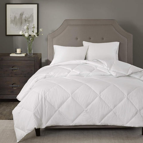 Oakestry 1000TC Bedding Modern All Season Down Alternative Quilted Comforter Solid Lightweight Bedding, King/California King, White