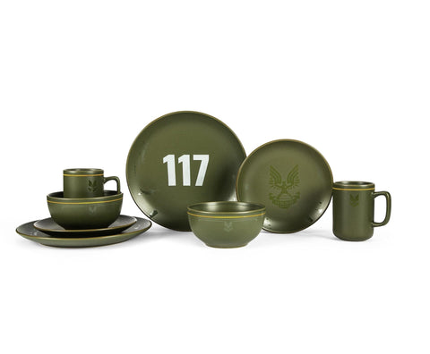 HALO Master Chief 117 Stoneware 8-Piece Dinnerware Set | Video Game-Themed Home Kitchen Essentials | Includes Dinner And Salad Plates, Soup Bowls, Mugs | Place Setting For 2 Green