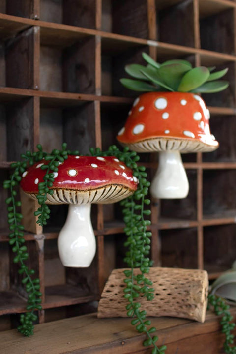 KALALOU CDV2167 Set of Two Toadstool Wall Hanger PLANTERS