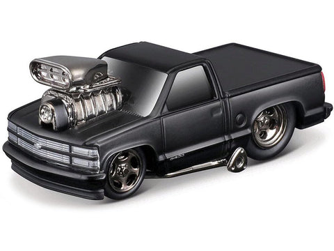 Muscle Machines 1993 Chevy 454 SS Pickup Truck Matt Black Blackout Edition 1/64 Diecast Model Car 15584BO