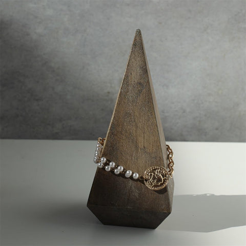 Palison Wooden Pyramid Design Ring Holder - Large