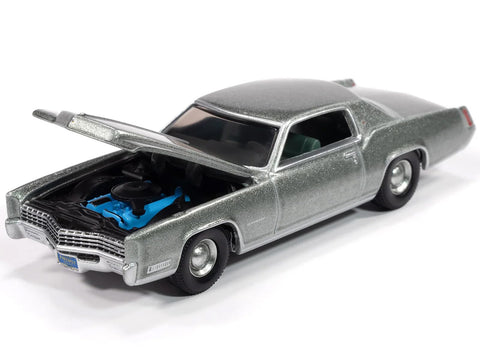Auto World 1967 Cadillac Eldorado (Light Green Crystal Firemist Metallic) 1:64 Diecast