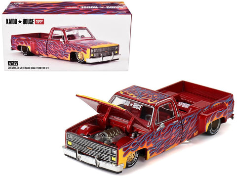True Scale Miniatures Model Car Compatible with Chevrolet Silverado Dually on Fire V1 Red with Flames Limited Edition 1/64 Diecast Model Car Kaido House KHMG127