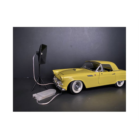 American Diorama Photographer Lighting Kit, Set of 2 Lights for 1/24 Scale Models
