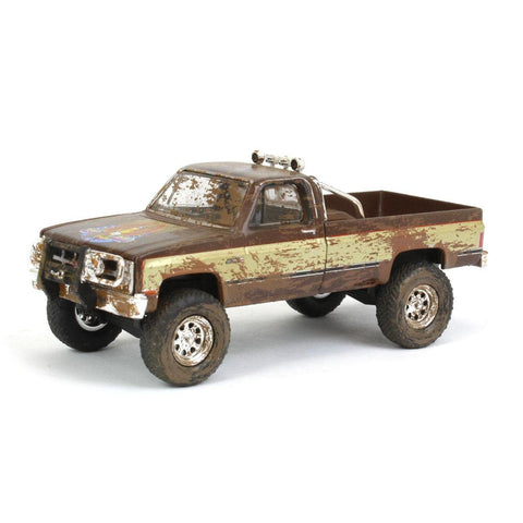 Truck 1/64 1982 GMC K-2500 Fall Guy Pickup Dirty Version Fall Guy Stuntman Association Series 44965-F