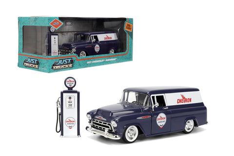 Jada Toys Just Trucks 1:24 1957 Chevy Suburban Chevron Die-cast Car & Gas Pump – Opening Doors, Hood, Trunk, Rubber Tires(Purple)