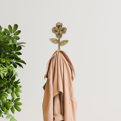 Cheungs Mythra Golden Flower Cast Iron Wall Hook - Handcrafted 6.5-inch - Elegant Gold Finish - Floral Design for Living Room