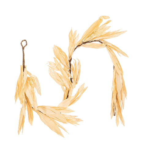 Vickerman 6' Artificial Cream Corn Husk Garland. It Measures 6 feet in Length and 8 inches in Width.