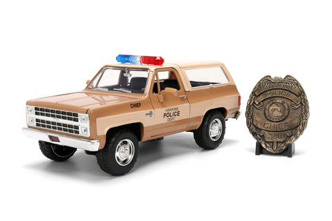 Jada Stranger Things Hollywood Rides 1980 Chevy Blazer 1:24 Scale Die-Cast Metal Vehicle with Badge, Multi-Colored (JA31111)
