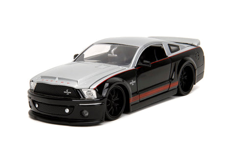 Jada Big Time Muscle 1:24 2008 Ford Shelby GT-500KR Die-Cast Car, Toys for Kids and Adults(Black/Silver)