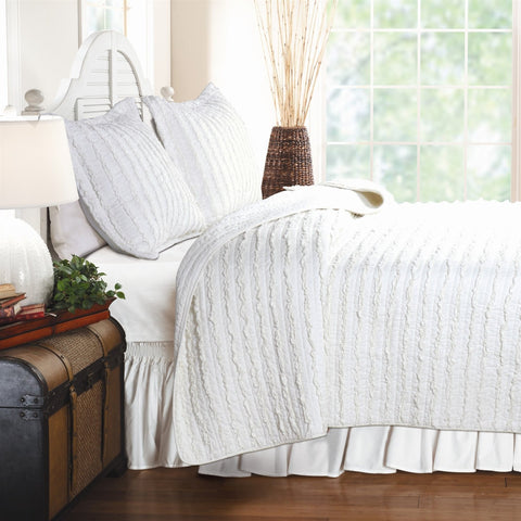 Fast Furnishings Twin Oversized 3-Piece Quilt Set White 100% Cotton Ruffles Pre-Washed
