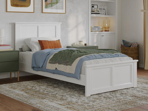Charlotte Twin XL Solid Wood Low Profile Platform Bed with Matching Footboard in White