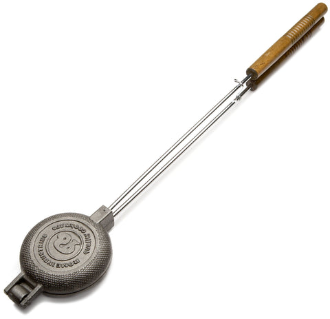 Rome Industries 1805 Round Pie Iron with Steel and Wood Handles, 28" overall length, 4 1/4" diameter casting, 4" cooking surface