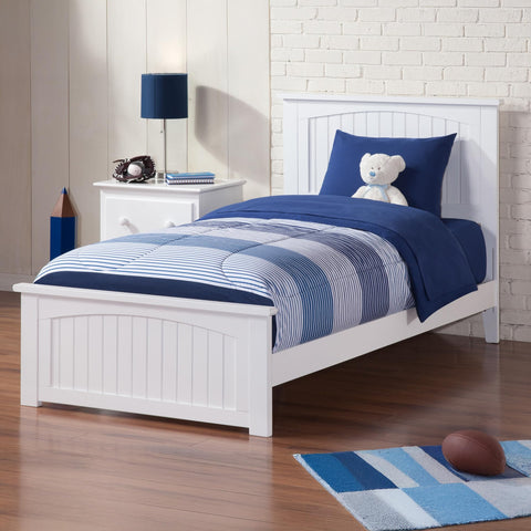AFI, Nantucket Twin XL Foundation Bed with Matching Footboard, White
