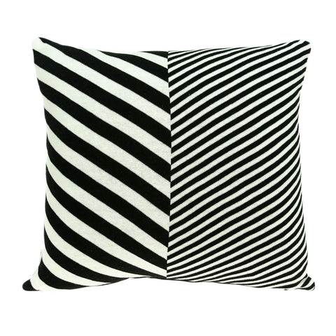 Parkland Collection Arthur Black & White 18" x 18" Throw Pillow