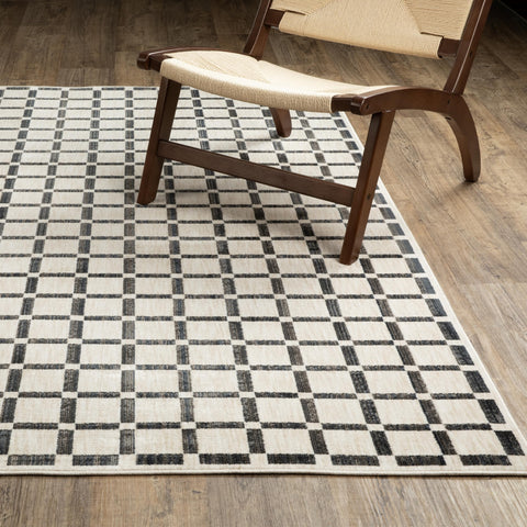 Oriental Weavers Hunter HNT08 - Machine-Woven Area Rug - 7'10" x 10' - in Beige/Black - Classic Style Living Room, Family Room, Dining Room Rug