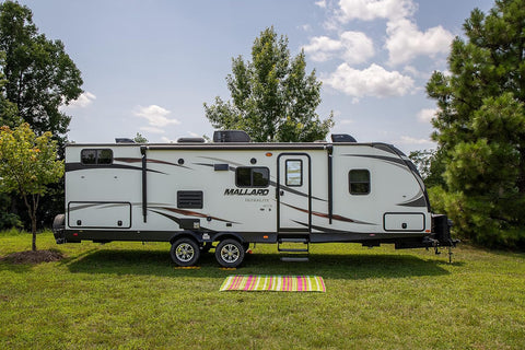 Camco Handy Mat with Strap - Perfect for Picnics, Beaches, RV and Outings - Green/Red - 60" x 78" (42813)