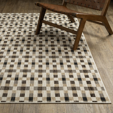 Oriental Weavers Hunter HNT05 - Machine-Woven Area Rug - 2'3" x 7'6" - in Black/Gold - Modern Style Hallway, Entryway, Kitchen, Bathroom Rug