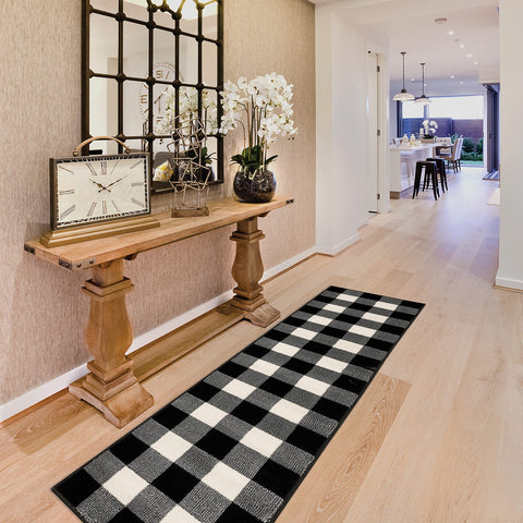 Oriental Weavers Georgia Area Rug - 678D0-1'10" x 7'6" - in Black/Ivory - Modern Farmhouse Style, Stain Resistant, Family and Pet Friendly, Entryway, Hallway Runner Rug