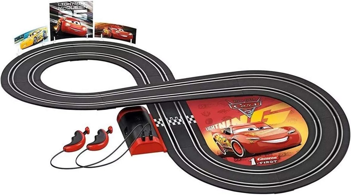 CARRERA 20063010 DISNEY PIXAR CARS 3 RACETRACK IN A FIGURE