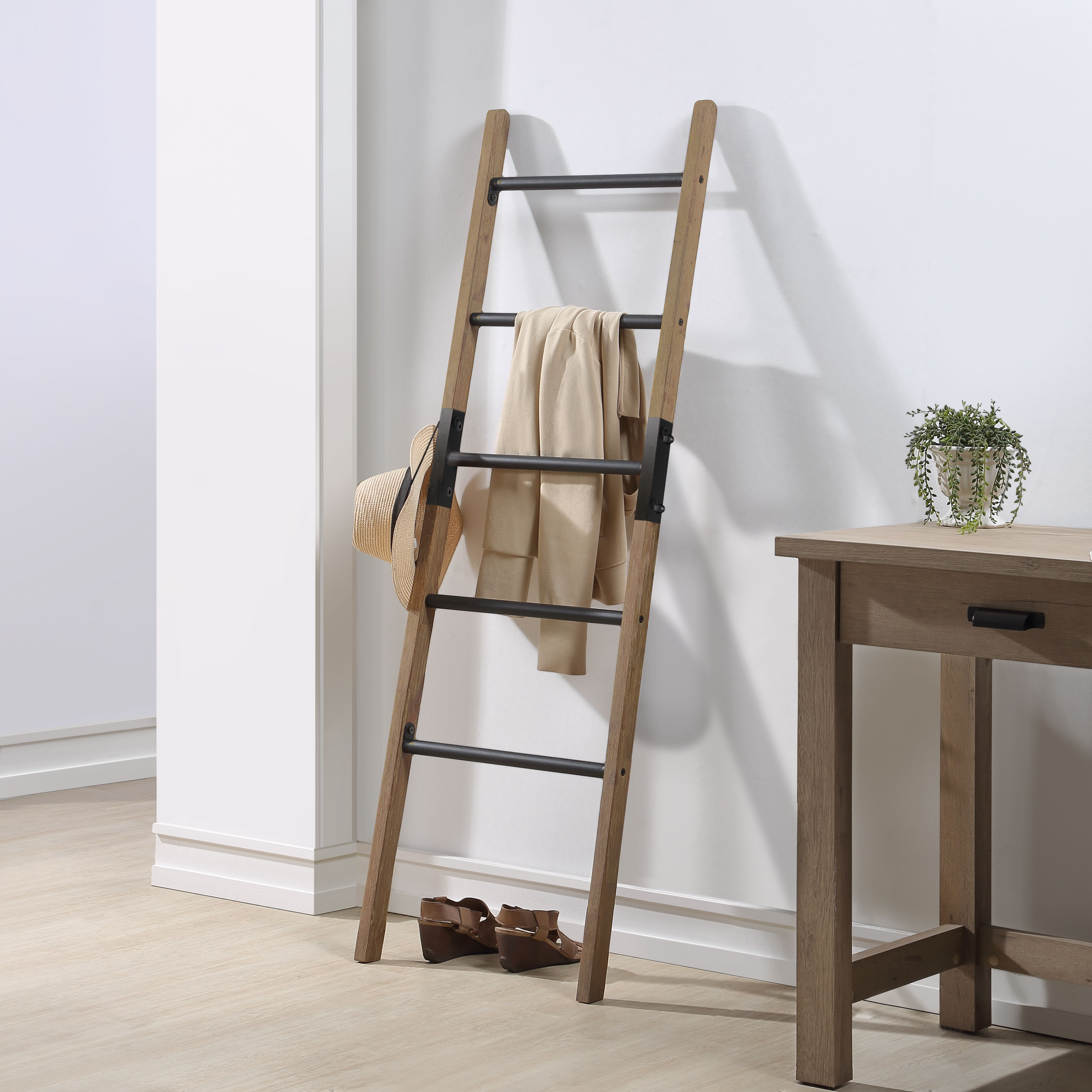 Millwood 60" Blanket Ladder