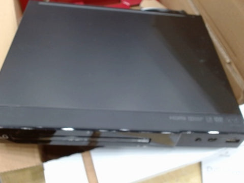LG DP132 Multi-Format DVD Player with USB Plus, JPG Playback, MP3 and DivX, Dolby Digital Support, Parental Lock