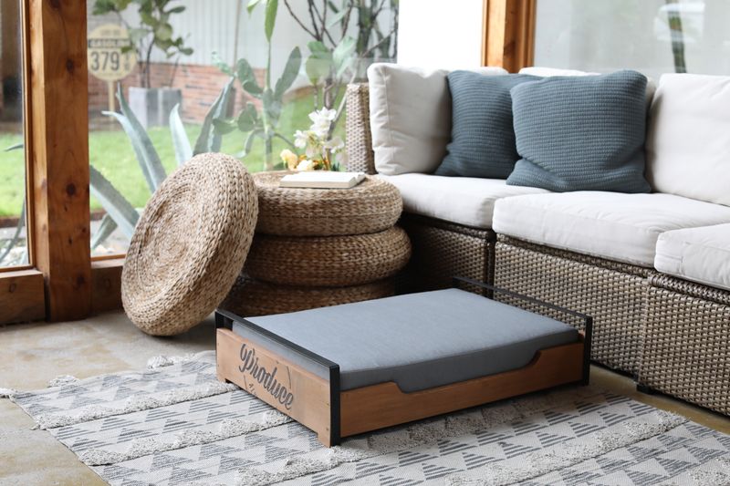 Country Crate Pet Bed