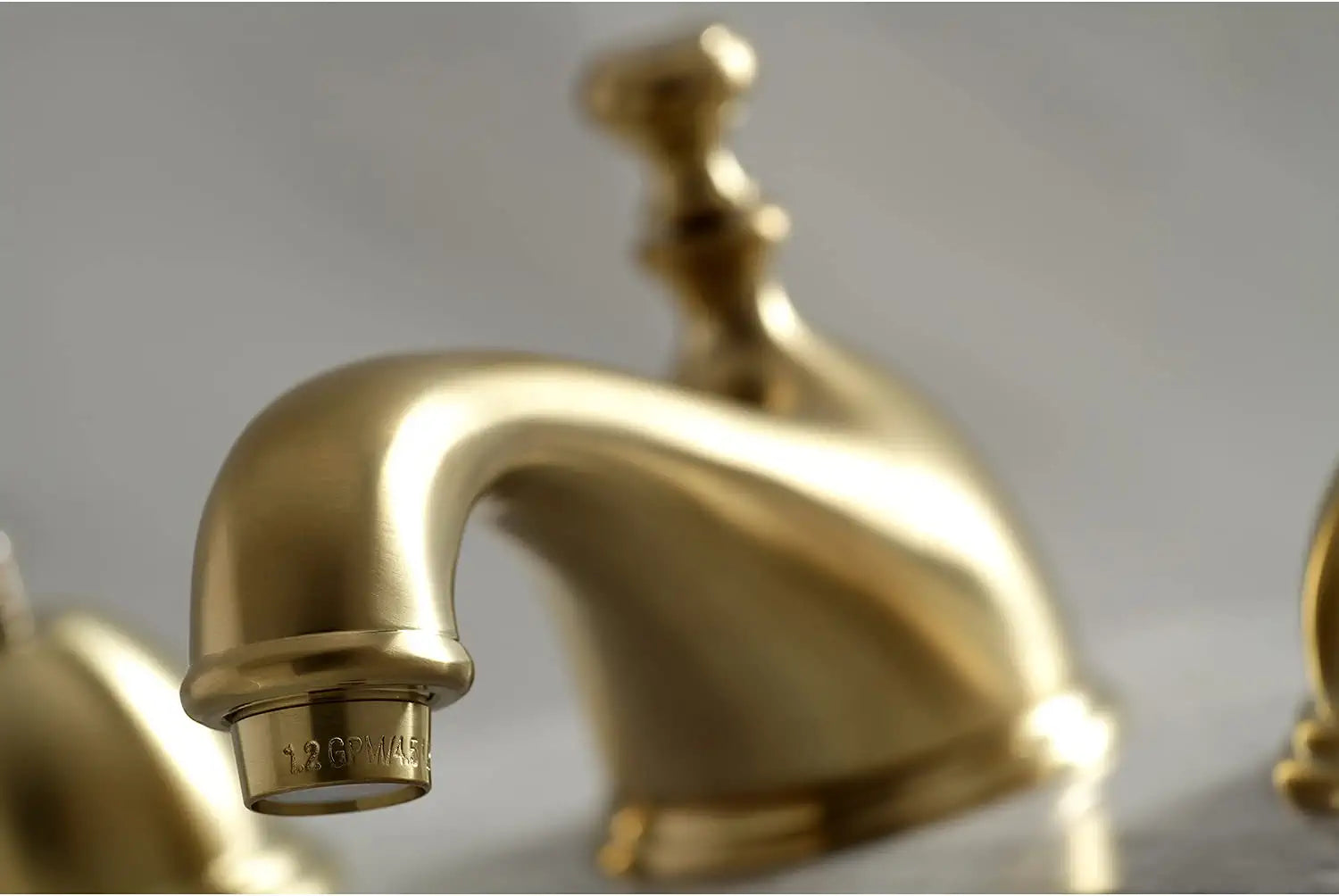 Kingston Brass KS3967PX 8 in. Widespread Bathroom Faucet, Brushed Brass