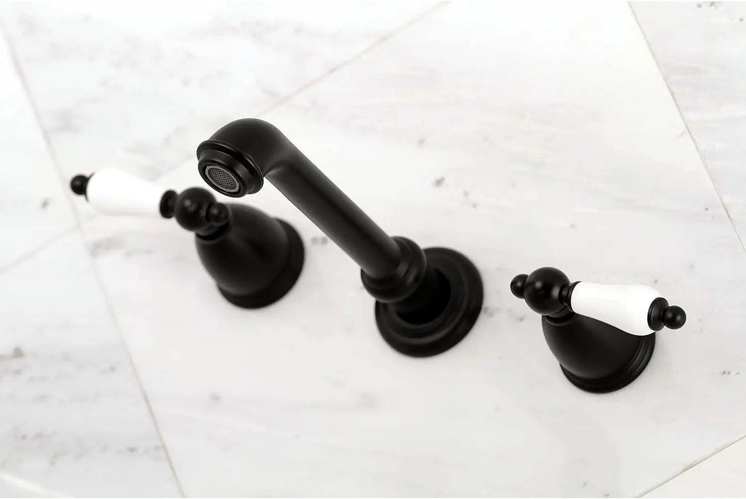 Kingston Brass KS7120PL English Country Bathroom Faucet, Matte Black