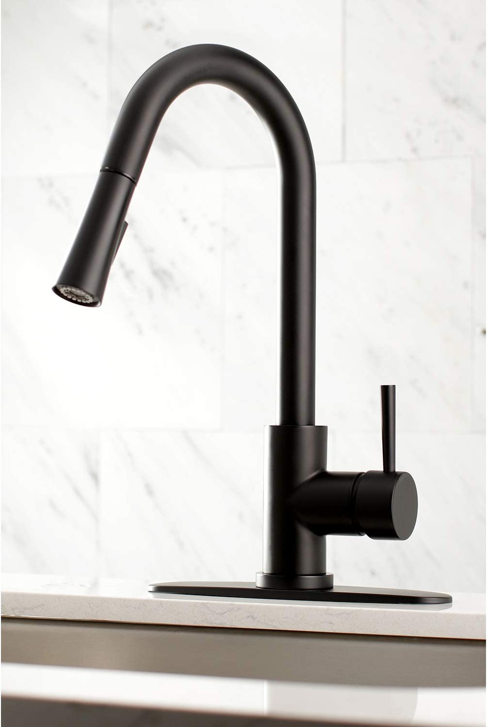 Kingston Brass LS8620DL Concord Pull-Down Sprayer Kitchen Faucet, Matte Black