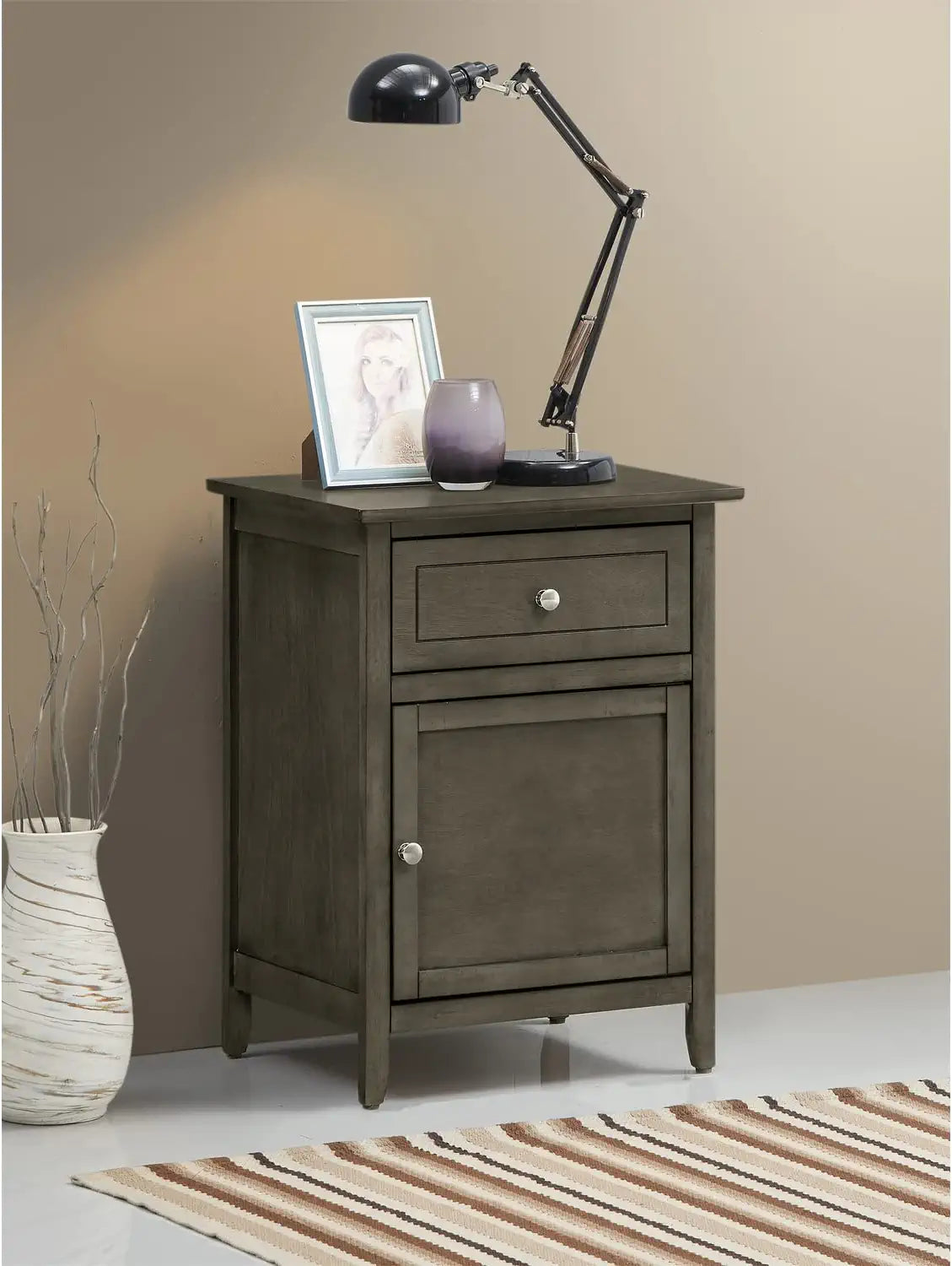 Glory Furniture 1 Drawer /1 Door Nightstand, Gray