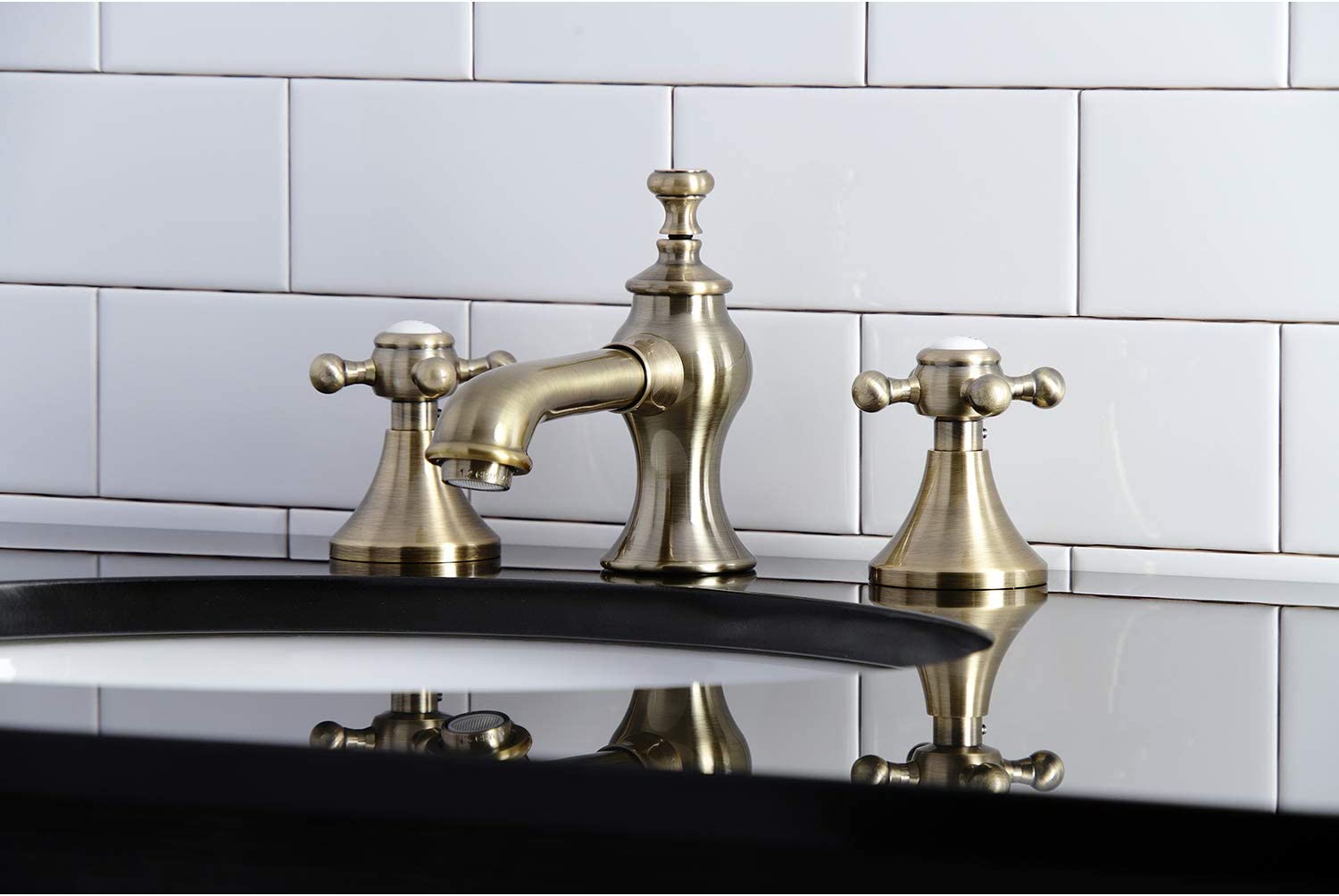 Kingston Brass KC7063BX English Country 8 in. Widespread Bathroom Faucet, Antique Brass