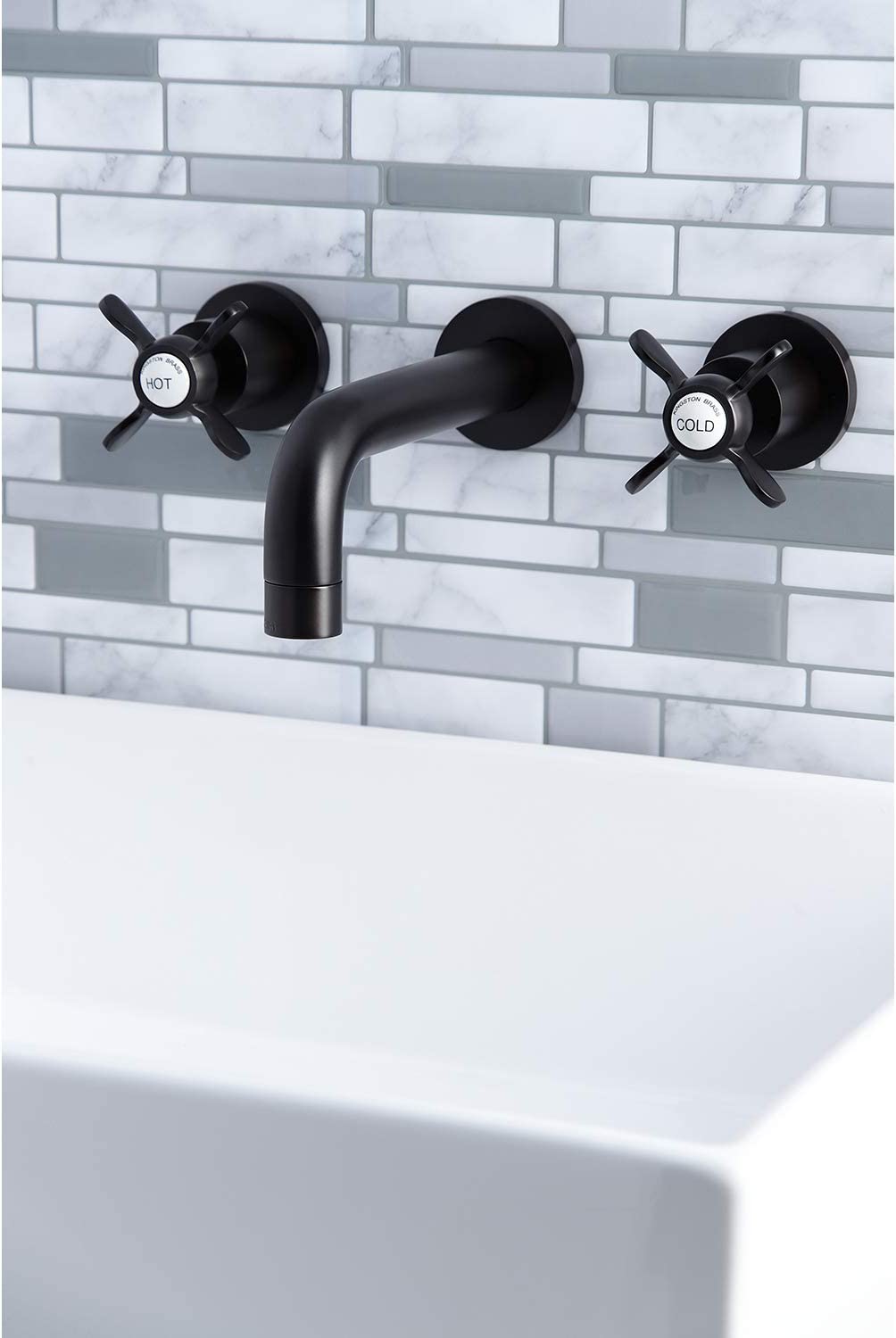 Kingston Brass KS8125BEX Essex Bathroom Faucet, Oil Rubbed Bronze