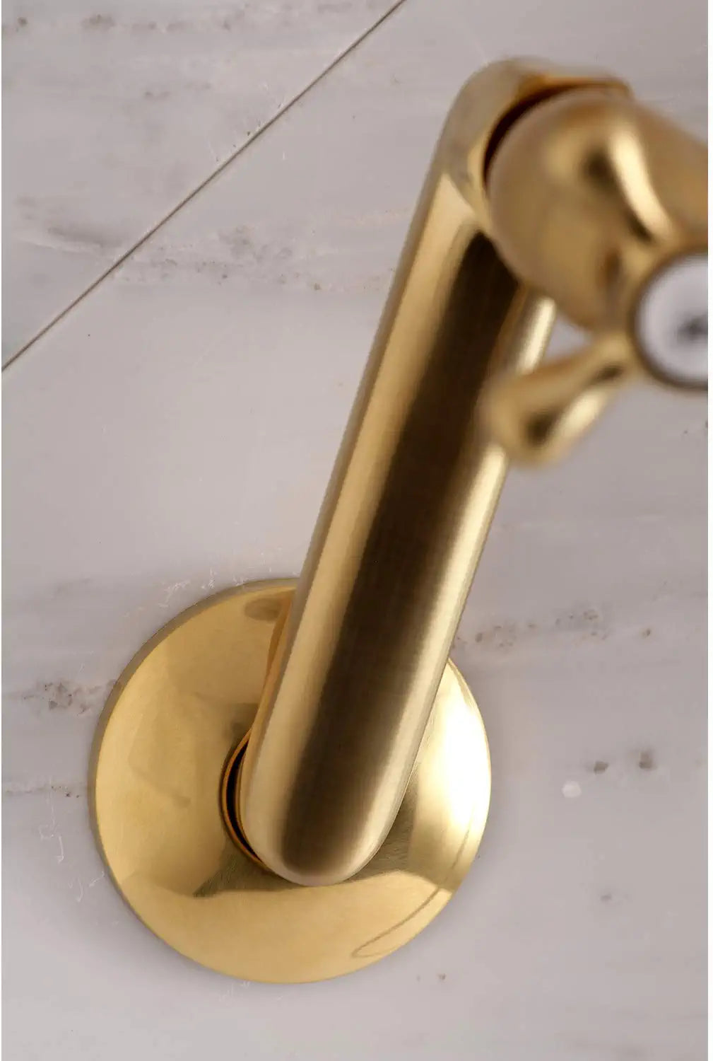 Kingston Brass KS269SB Kingston Clawfoot Tub Faucet, 4-5/8&#34; x 4-5/16&#34; (L) x 6-9/16&#34; (W) x 7-7/8&#34; (H), Brushed Brass