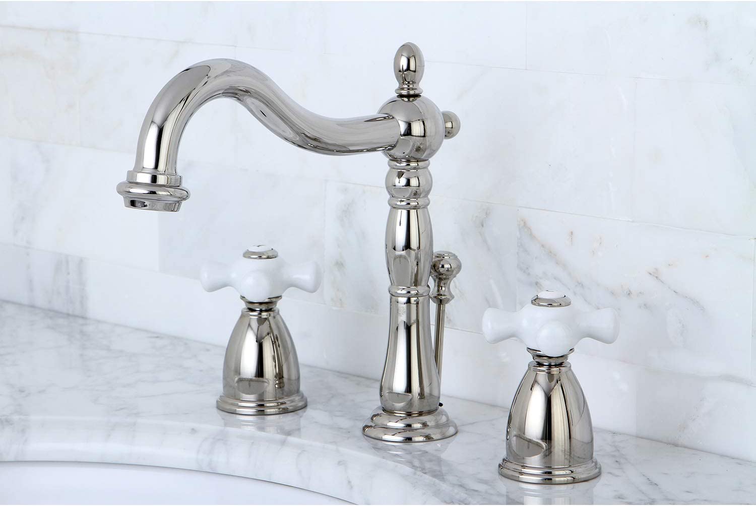 Kingston Brass KB1973PX 8 in. Widespread Bathroom Faucet, Antique Brass