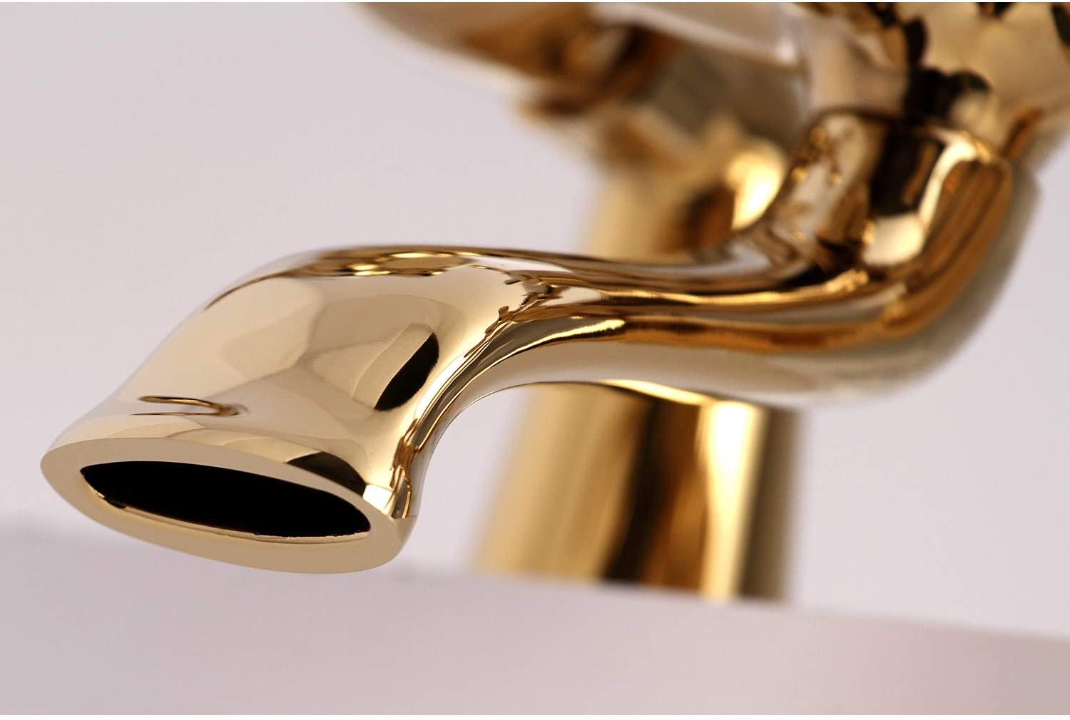 Kingston Brass KS267SB Kingston Clawfoot Tub Faucet, 4-5/8&#34; x 4-5/16&#34; (L) x 6-9/16&#34; (W) x 7-1/16&#34; (H), Brushed Brass