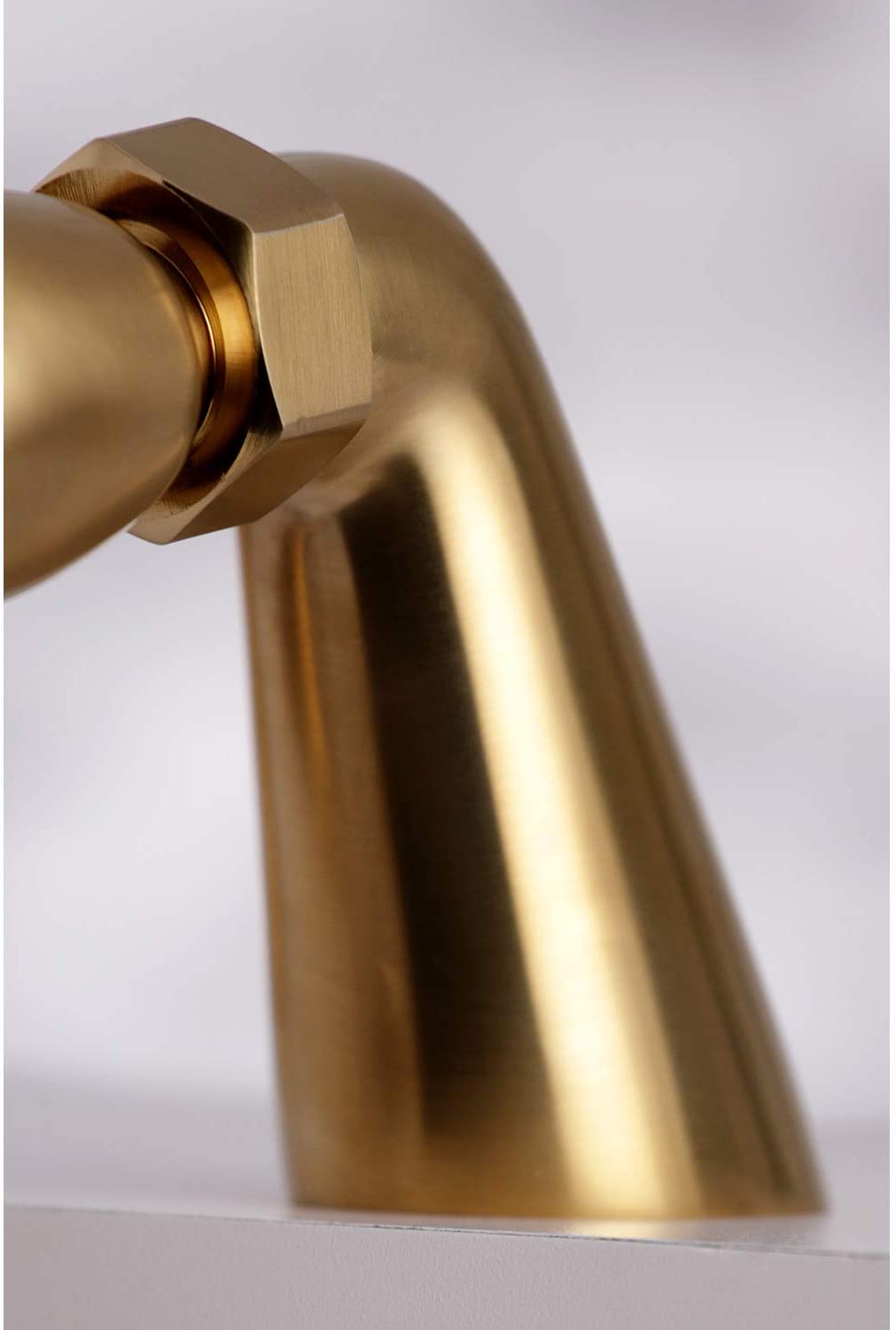 Kingston Brass KS267SB Kingston Clawfoot Tub Faucet, 4-5/8&#34; x 4-5/16&#34; (L) x 6-9/16&#34; (W) x 7-1/16&#34; (H), Brushed Brass